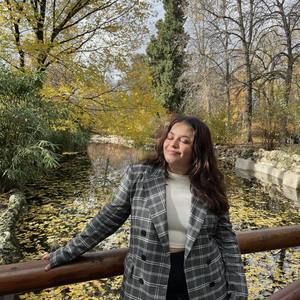 Meet your Posher, Bianca